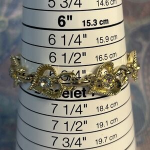 VTG Gold Tone Heart Bracelet 6.75"  Crystal Accents Retro Jewelry Mid Century